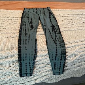 Lululemon Leggings - Sz 8